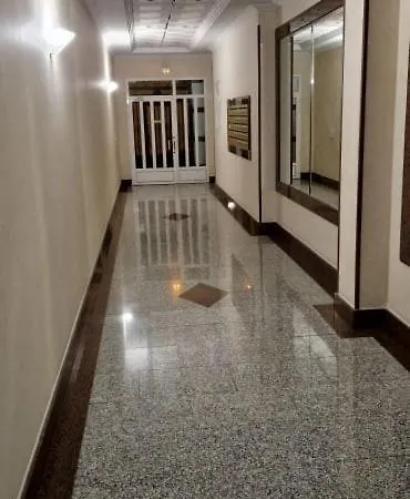 Belen Almudena Apartamento *