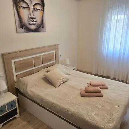 Belen Almudena Apartamento